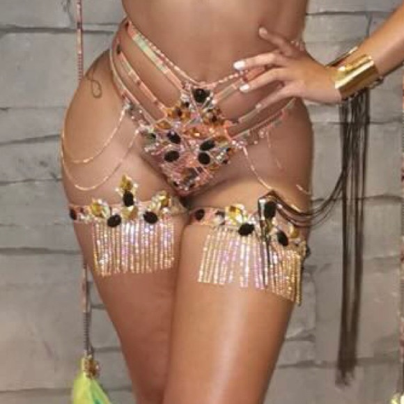 2022 carnival costume - Picture 3 of 5